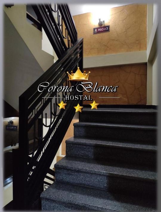 Hostal Corona Blanca Sucre Bagian luar foto