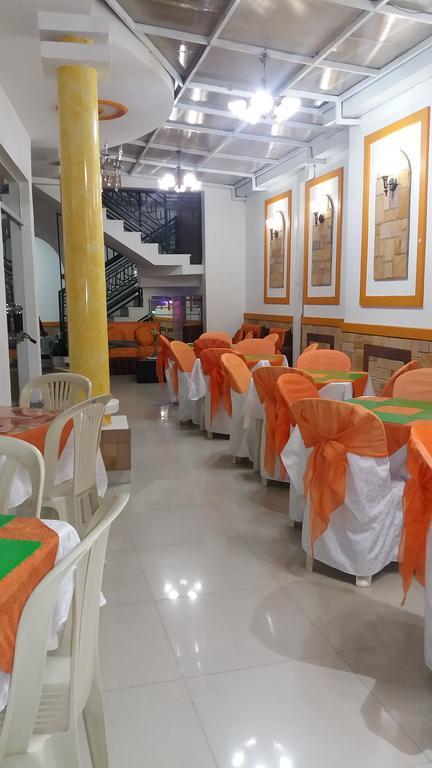 Hostal Corona Blanca Sucre Bagian luar foto